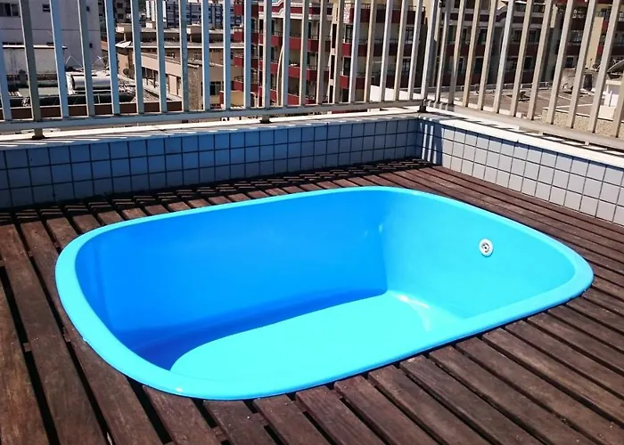 Cobertura Com Churrasqueira E Piscina.