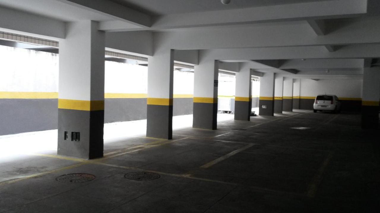 Cobertura Com Churrasqueira E Piscina.
